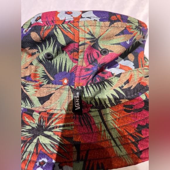 Vans bucket hat - Picture 3 of 3